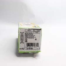 Leviton Toggle Single-Pole AC Quiet Switch 20-Amp 120/277-Volt Black 1257-L