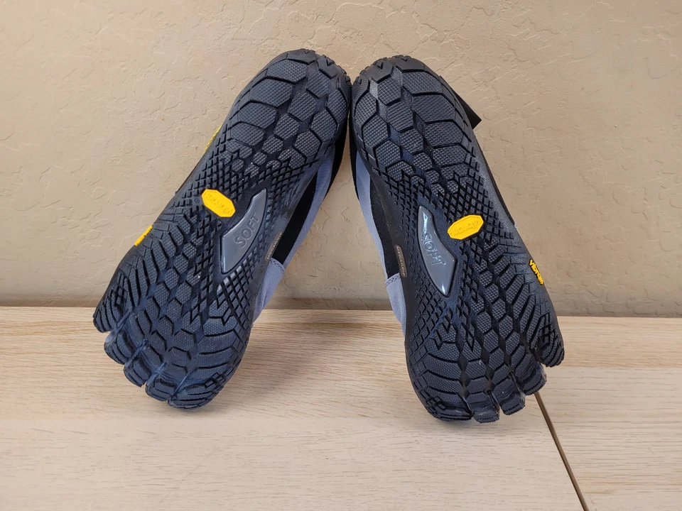 Vibram FiveFingers V-Trek Size 9-9.5 EU 41 Women's Shoes Black/Grey/Citronelle - Image 3 of 4