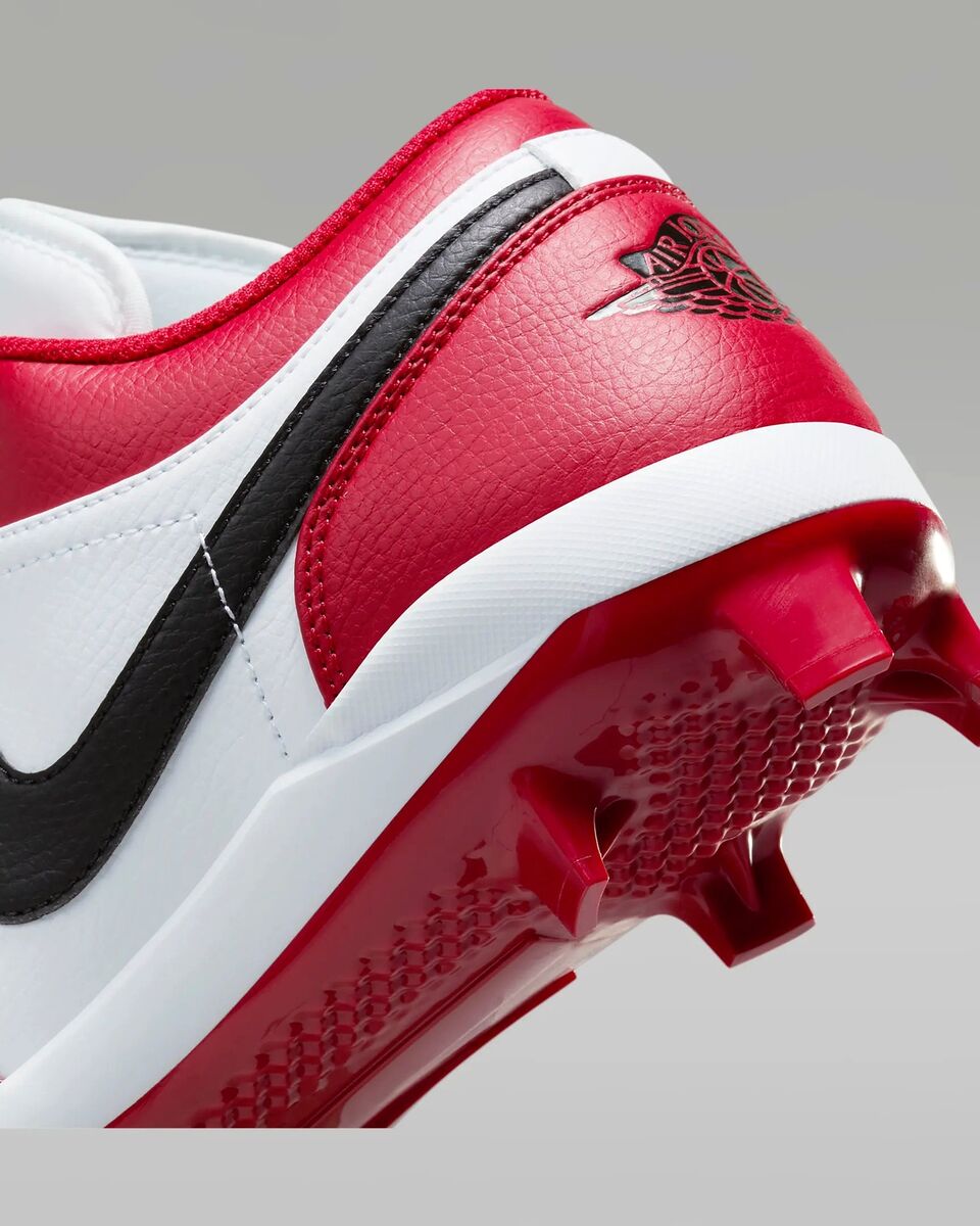Air Jordan 1 Retro MCS Low 'Chicago' Red White Baseball Air Jordan 1 Retro MCS Low 'Chicago' Red White Baseball