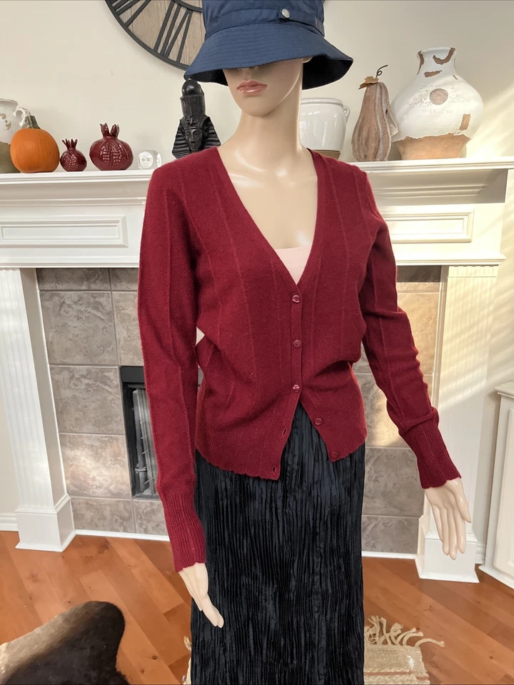 Cárdigan Alex Marie 100 % cachemir granate talla S nuevo con etiquetas precio de venta sugerido por el fabricante 99 USD Foto 2 de 4