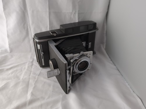 Cámara terrestre Polaroid 110B de colección lista para convertir a 4x5 o Instax - Imagen 2 de 4