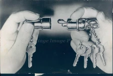 1957 Photo Double Five Keys Lock Hands Tool