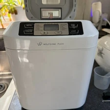 Wolfgang Puck BBME0070 Bread Maker Machine Counter Top 2.0LB White 12 Settings
