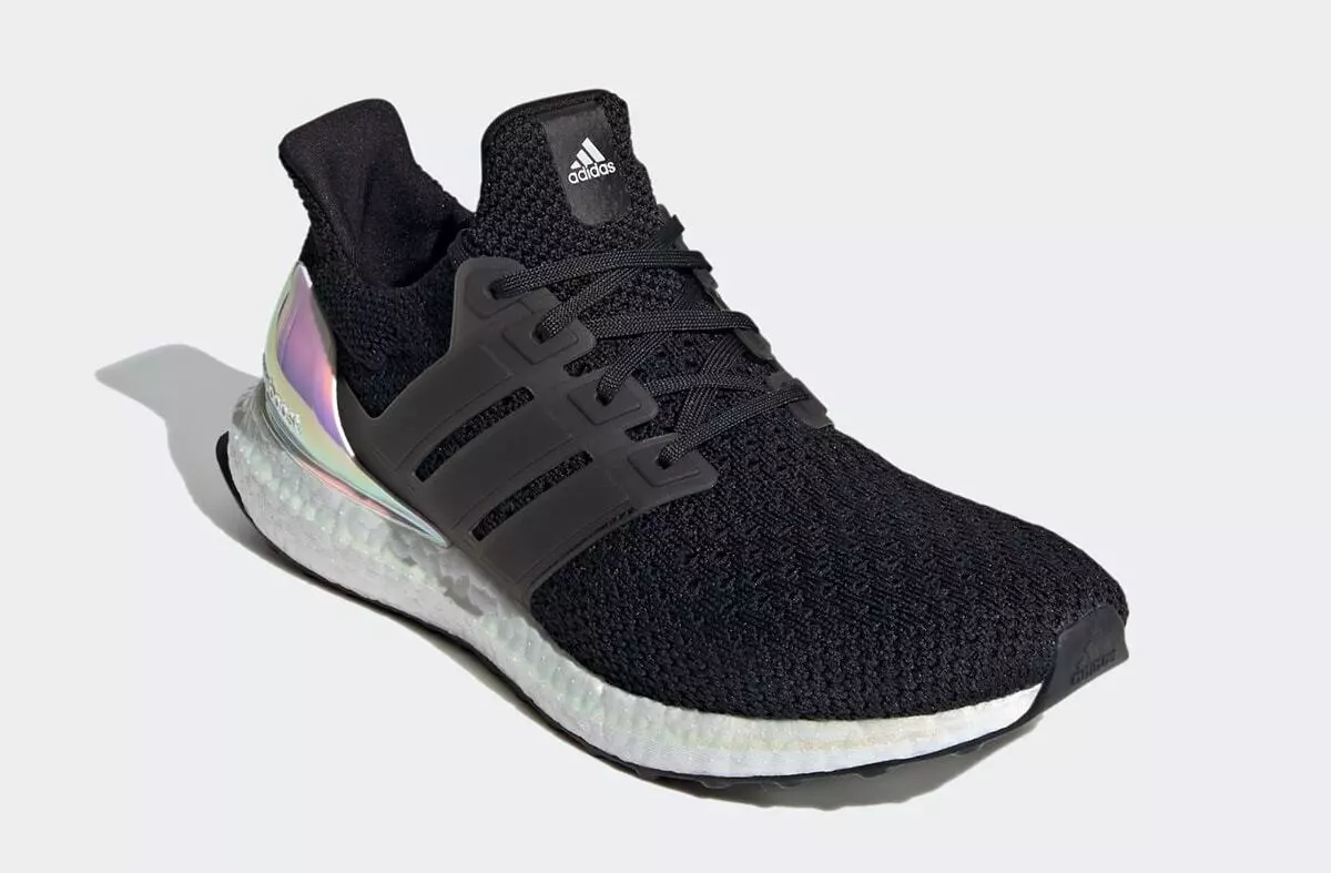 Ultra boost clima triple hotsell black
