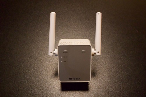 NETGEAR EX3700 WiFi Range Extender Access Point AC750 5GHz 2.4GHz - Afbeelding 3 van 7