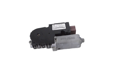 Mercedes CLS350d Schiebedachmotor A2188200142 X218 2016 Rechtslenker 21884071