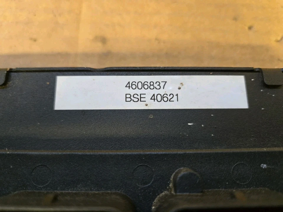 2005 Dodge Charger Magnum 300 5.7L ECU ECM Engine Control Module P04606837AE OEM - Image 3 of 4