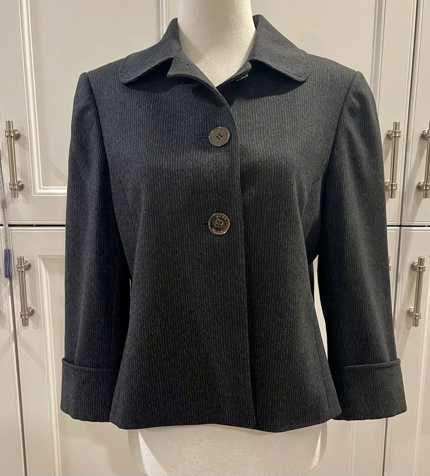 Jaqueta Blazer Alex Marie Feminina Azul Marinho Preto e Azul Tamanho 4 Botões Forrada Frontal - Imagem 2 de 4