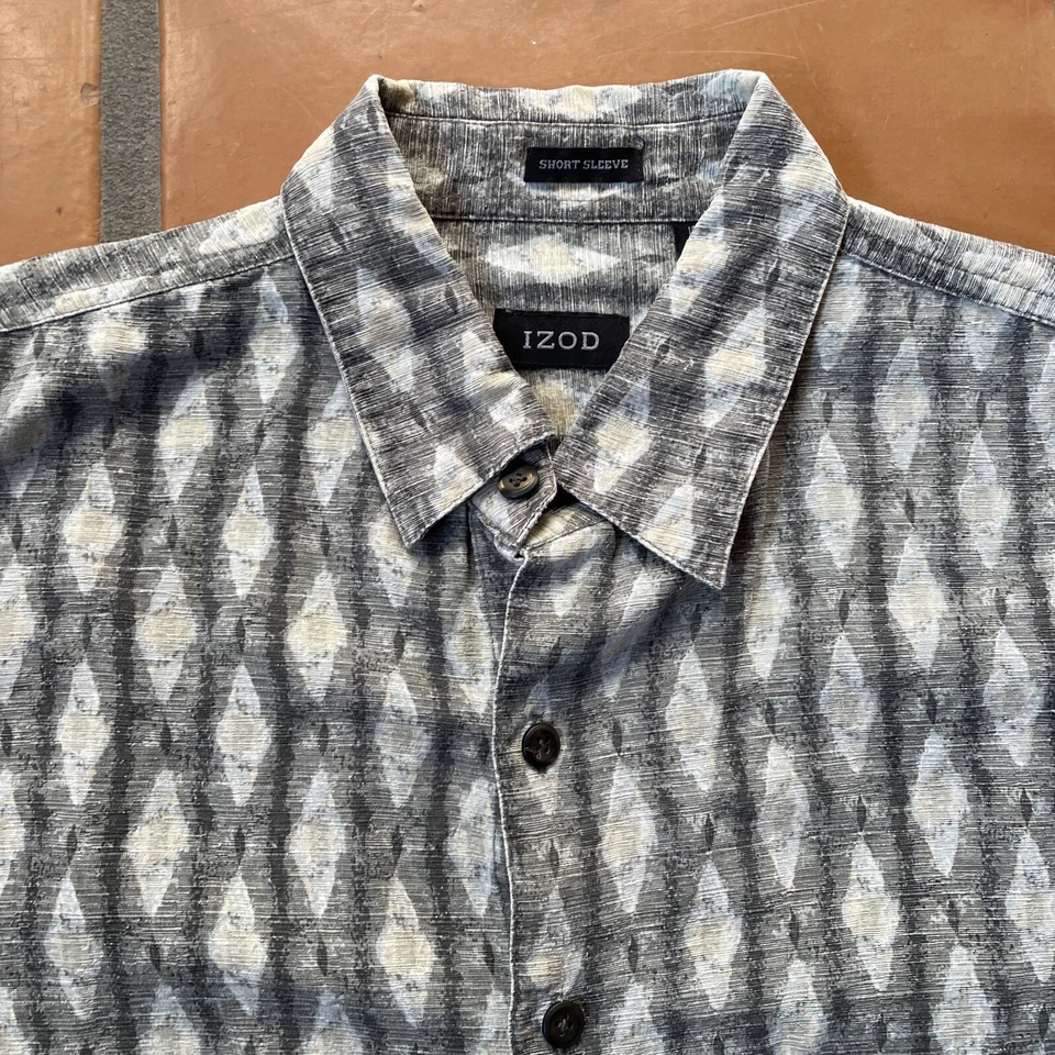 Camisa Hawaiana IZOD Para Hombres Manga Corta Verde Abotonada 100% Seda Usada en Excelente Condición Camisa Informal Foto 2 de 4