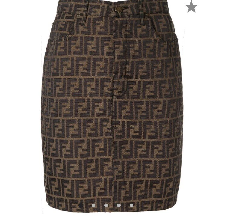 Gonna fendi hotsell logo