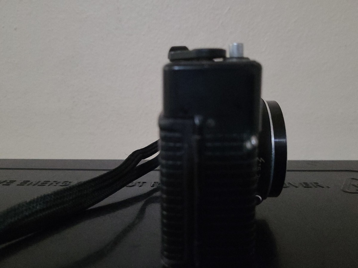 Appareil Photo Argentique Konica Pop - 35mm, Objectif Hexanon 36mm Fixe, Flash Intégré - Testé Et Fonctionnel