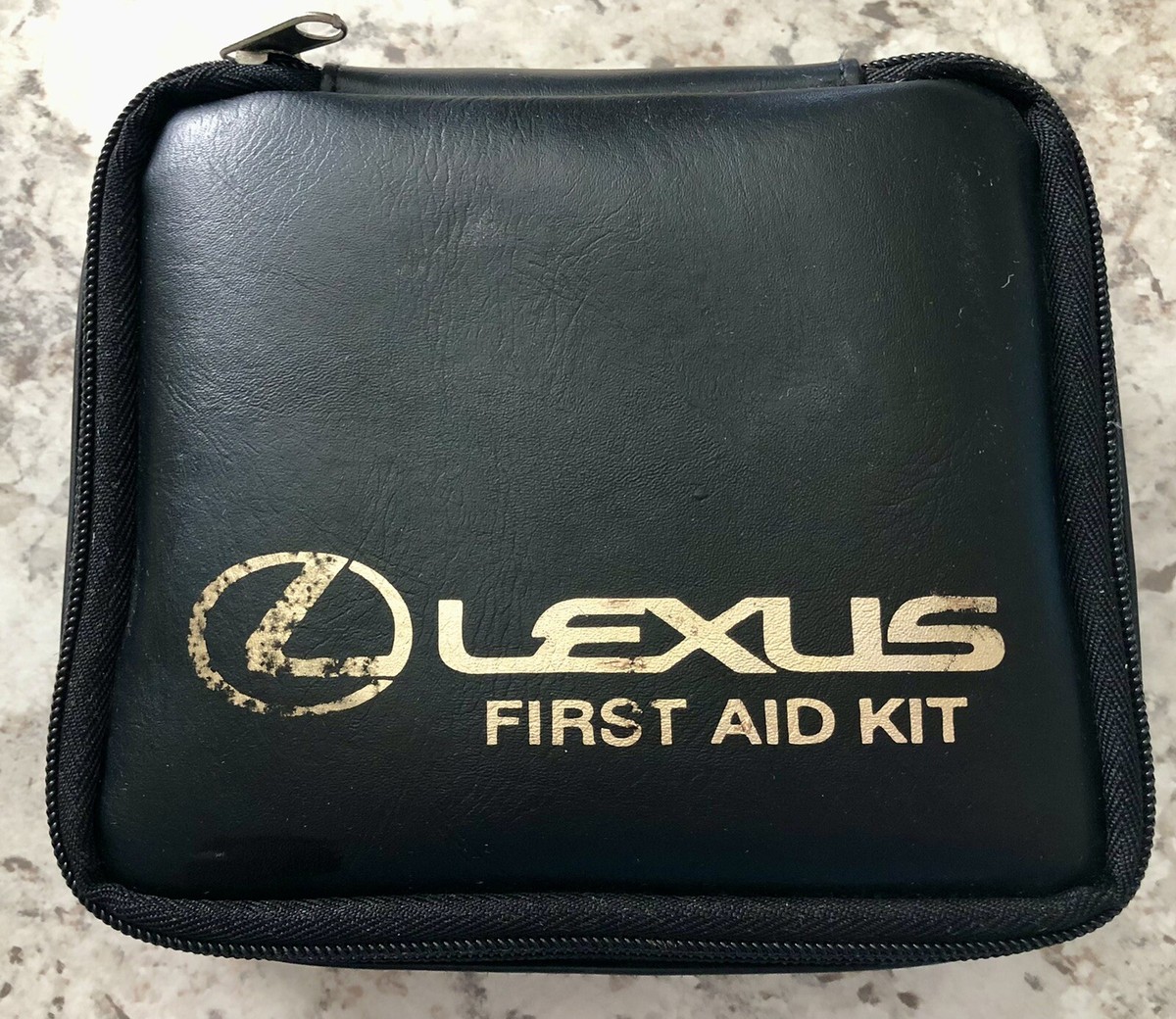 92 93 94 95 96 97 98 99 00 lexus SC400 SC300 first aid kit