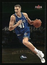 Dirk Nowitzki 2000 Fleer Mystique #22  Basketball Card