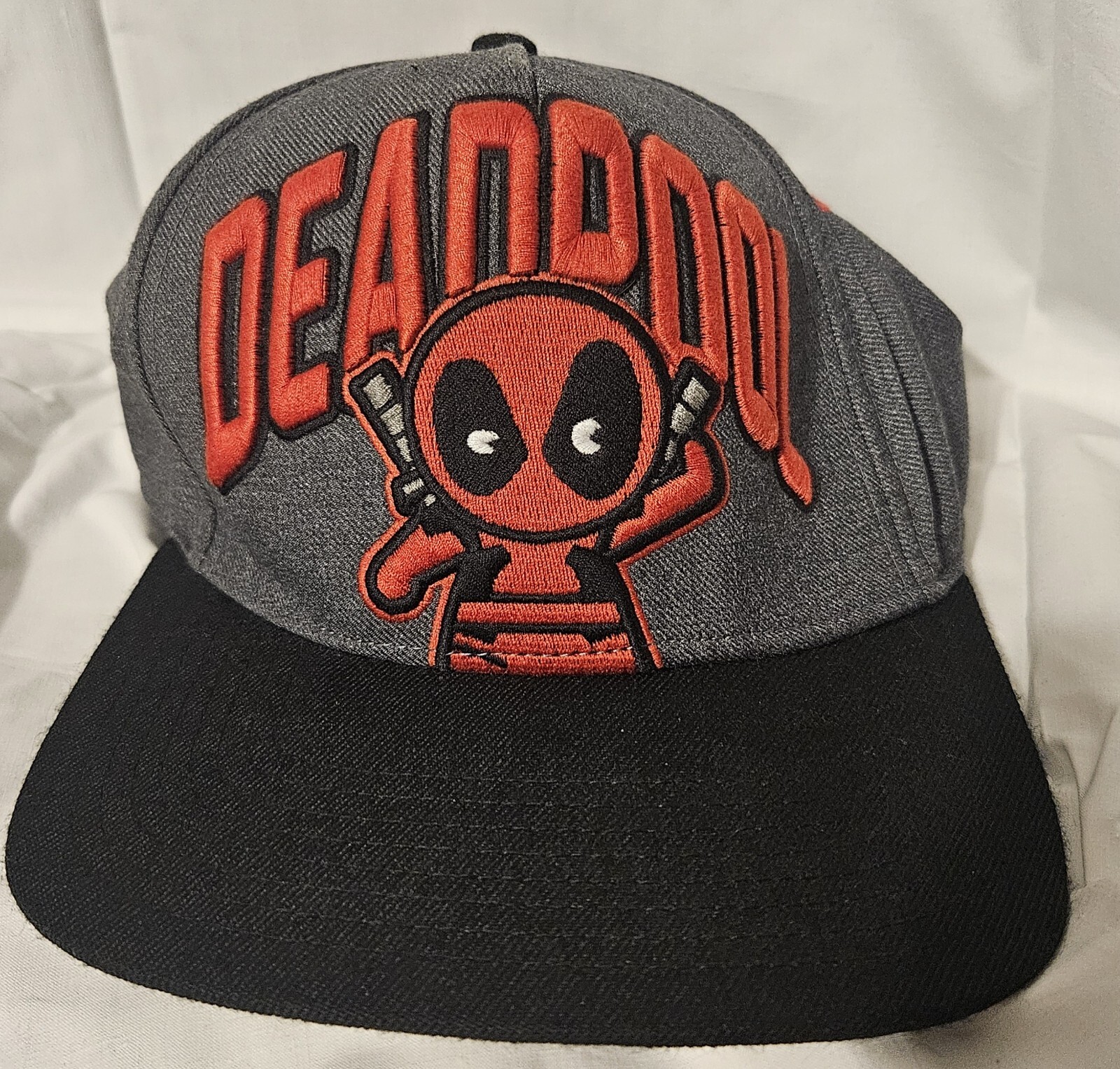 Marvel Deadpool Snapback Hat Little Deadpool - image 1