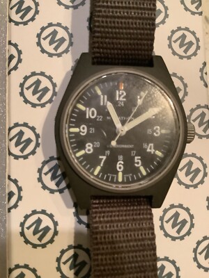 MARATHON US Government Watch, 34 mm, Near Mint Condition with Box and Papers