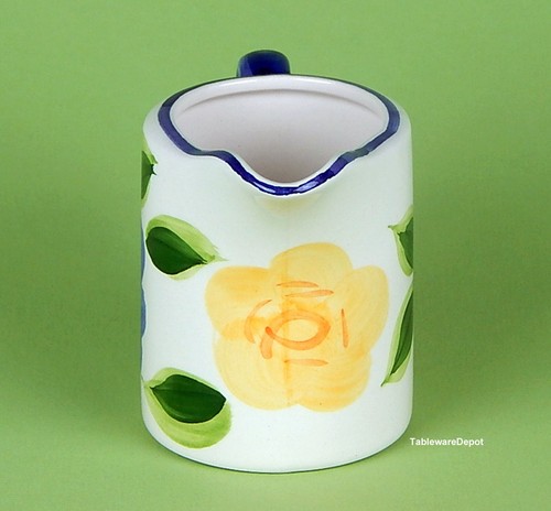 Tabletops Unlimited FLORA DI ROMA, 8 oz. Creamer, MINT/UNUSED Condition! - Picture 3 of 6