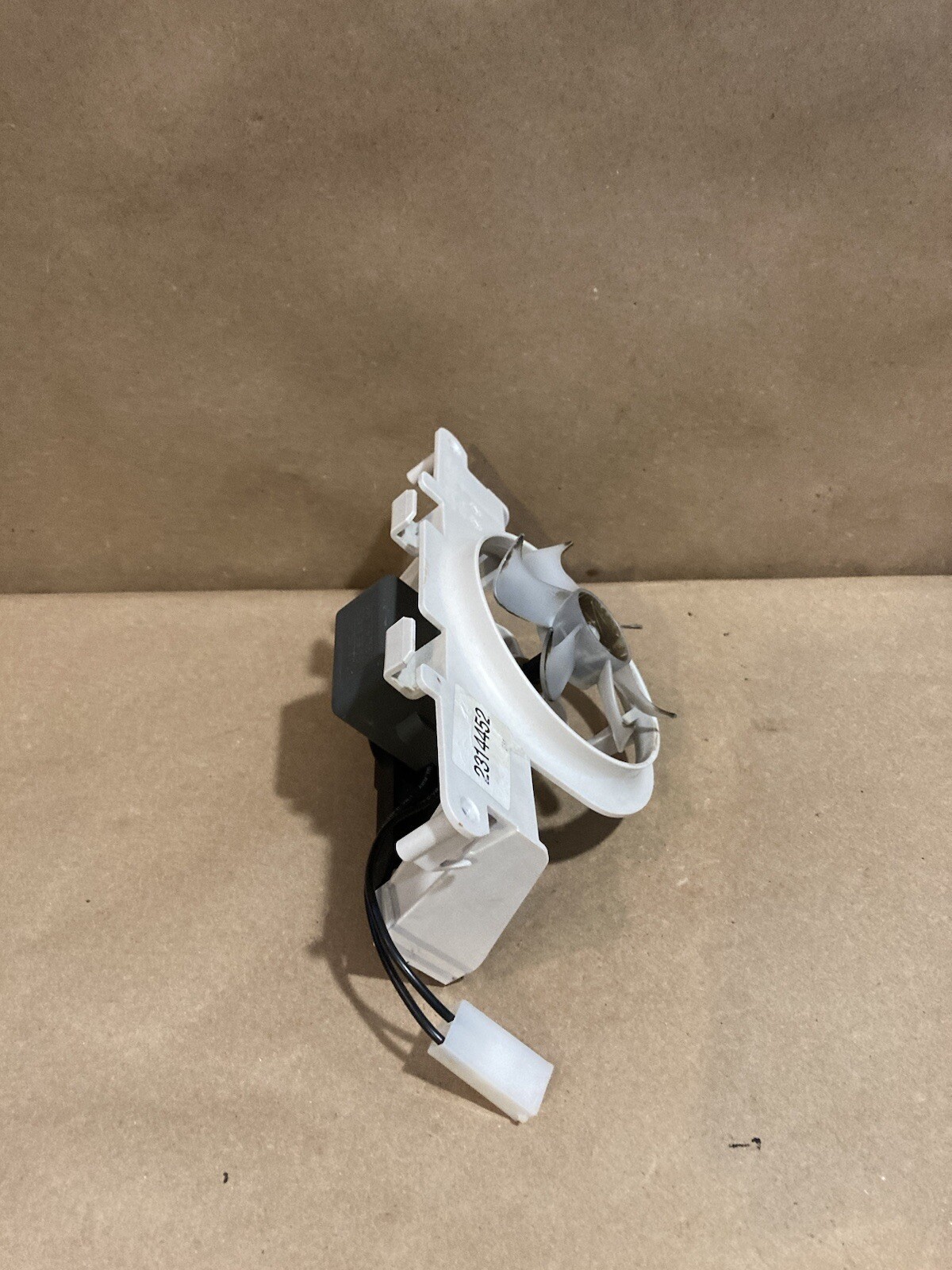 Whirlpool Refrigerator Evaporator Fan Motor Assembly 2315549 OEM