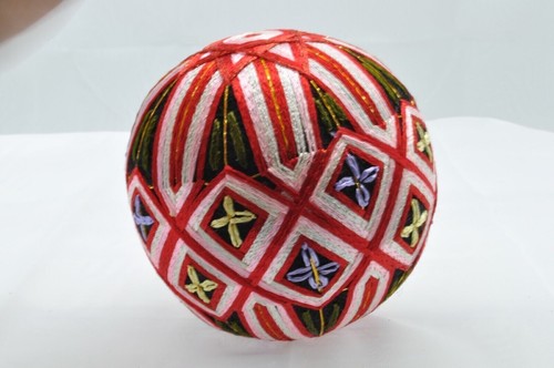 Bola hecha a mano Temari tradicional japonesa 10,0 cm 10 cm negro rojo rosa - Imagen 4 de 12