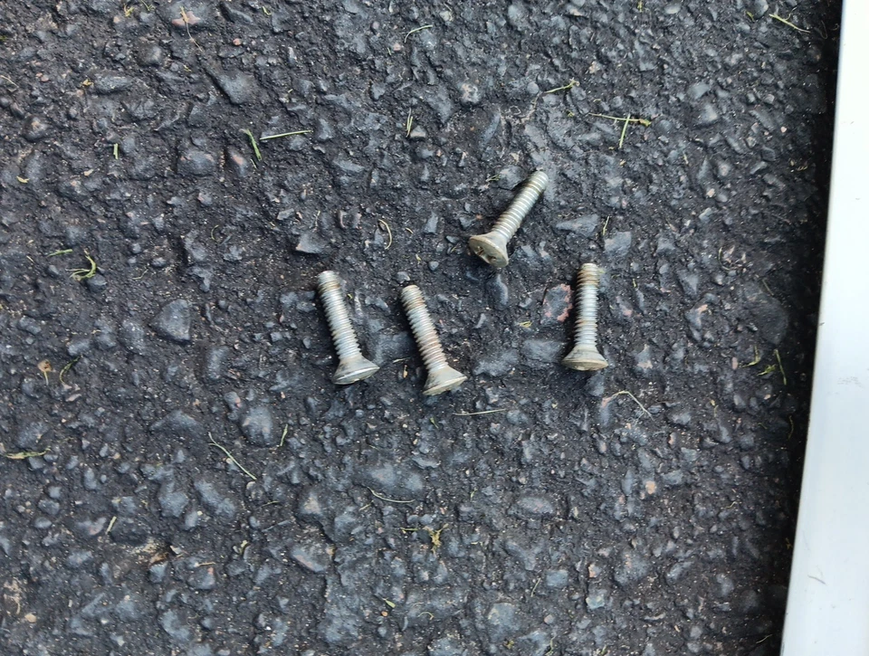 Chevrolet Impala Malibu Bel Air Station Wagon 1966 deflector de aire de viento trasero OEM  Foto 2 de 4