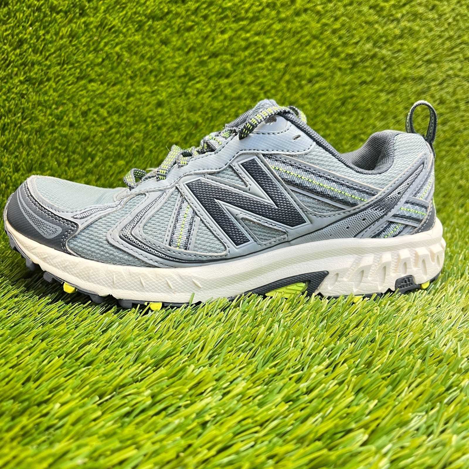 New Balance 410v5 Womens Size 8.5 Gray White Athletic Running Shoes Sneakers thumbnail 6