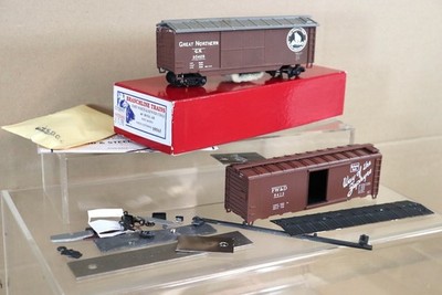 Branch Züge Rake Of 2 Schiene Reinigung Great Northern & Fw&d Box Car Waggon