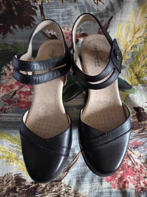 #ad Clarks Ultimate Comfort Kerry Black Pumps With Hook amp; Loop Closure Sz 7 M. $30.00