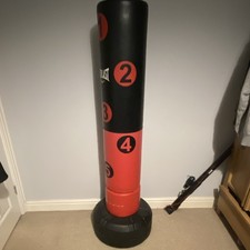 Everlast Freestanding Punch Bag with Number Targets Training Bag Black/Red