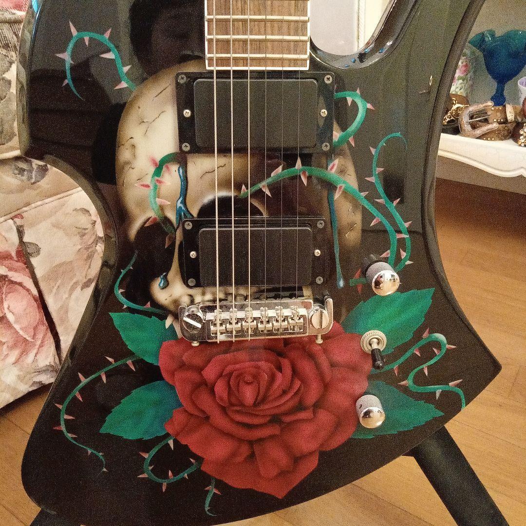 X-Japan Hide Limited Edition Guitar 100 Pieces Rose Skull X-Japan Hide Limited Edition Guitar 100 Pieces Rose Skull