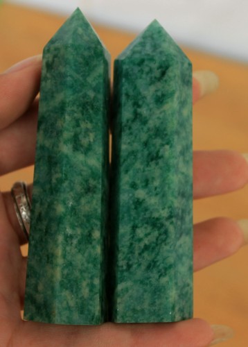 565g 7pcs 1.24lb NATURAL PRETTY HTELONGSEN CRYSTAL POINT HEALING - Picture 12 of 12