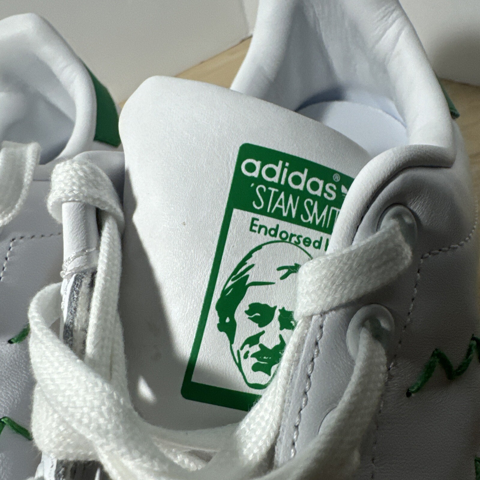 adidas Stan Smith Zigzag pattern, size 9 white sh… - image 5