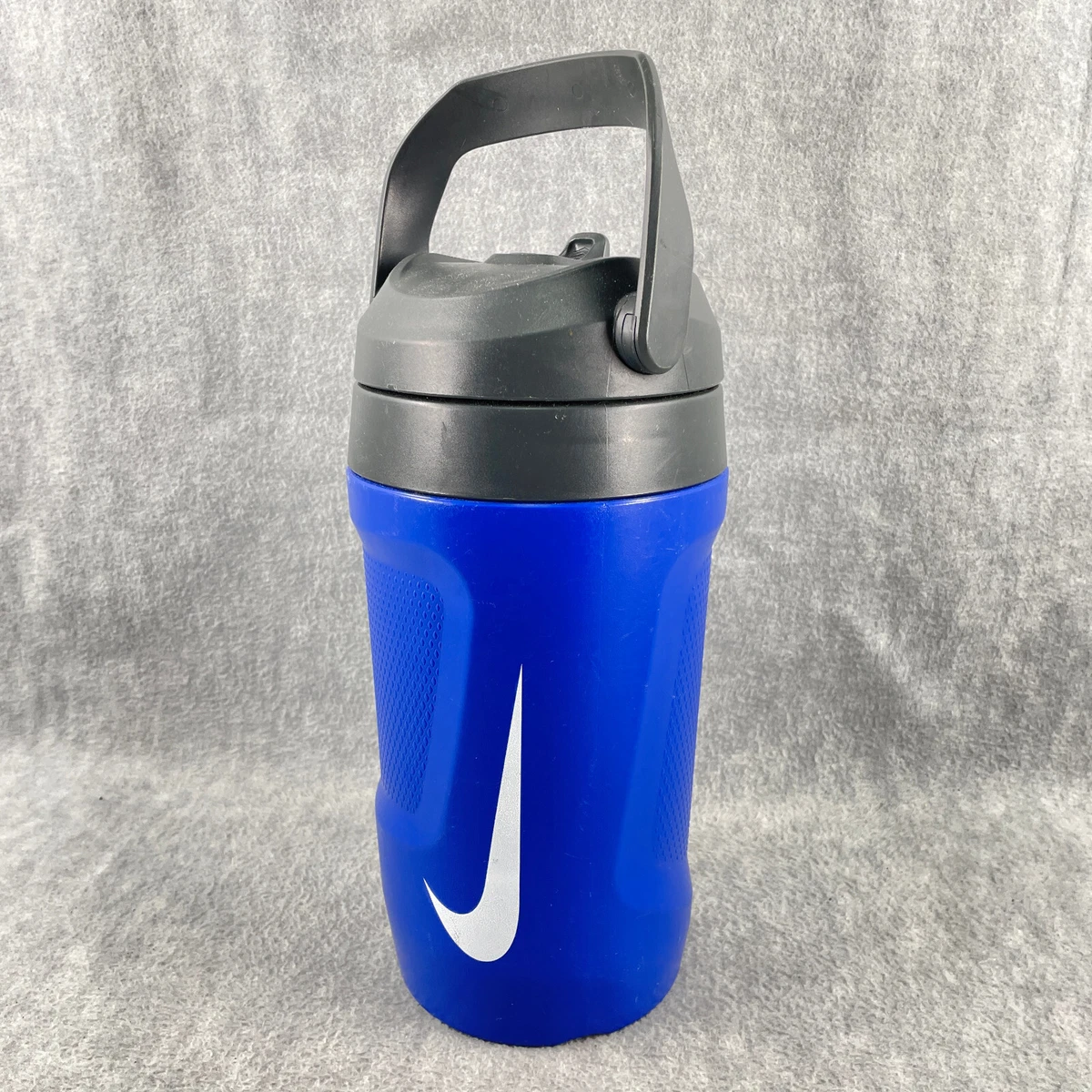 Nike 64 oz water cheap bottle