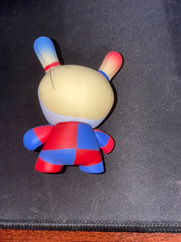 Kidrobot Batman DC Comics Harley Quinn 3" Dunny Mini Series 3/24 2017 b10 Foto 3 de 4