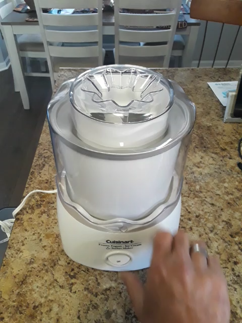 Cuisinart クイジナート: ICE-20PCJ Cuisinart クイジナート: ICE-20PCJ ice-20.jpg