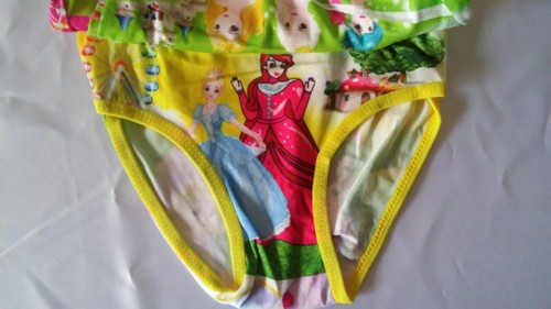 Girls 3pr Super Soft Princess Panties, Sz M - Picture 3 of 6