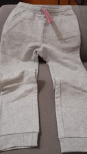 Neue Jogging Hose Mädchen 134-140  Grau