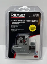 RIDGID 101 1/4-Inch to 1-1/8-Inch Close Quarters Tubing Cutter (40617)