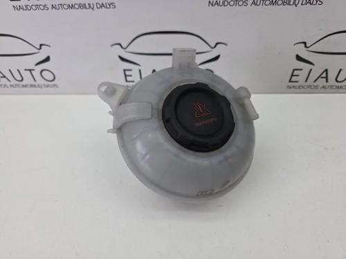 AUDI Q2 GA Ausgleichsbehälter 5Q0121407M 1.00 Petrol 85kw 2020 33948179