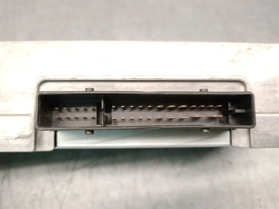 4F0910223 AMPLIFICADOR ANTENA / 720300800000 AKS / 4F0035223K / 5747047 PARA AUD - Imagen 3 de 4