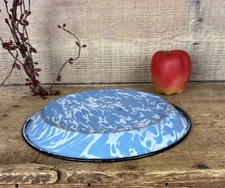 Antique Graniteware Tart Pie Pan Blue and White Swirl Country Farmhouse