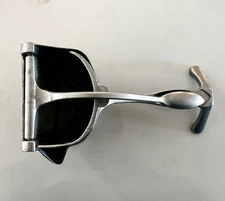 Citrus Juicer Handheld Manual Lemon Squeezer with Pour Spout