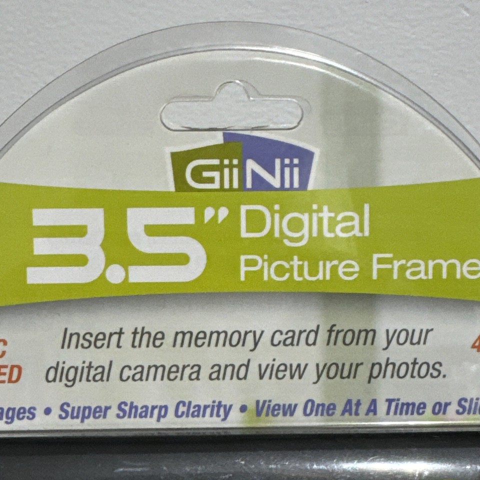 Brand New In Box 3.5" Digital Picture Frame GiiNii GN311 Photos Camera