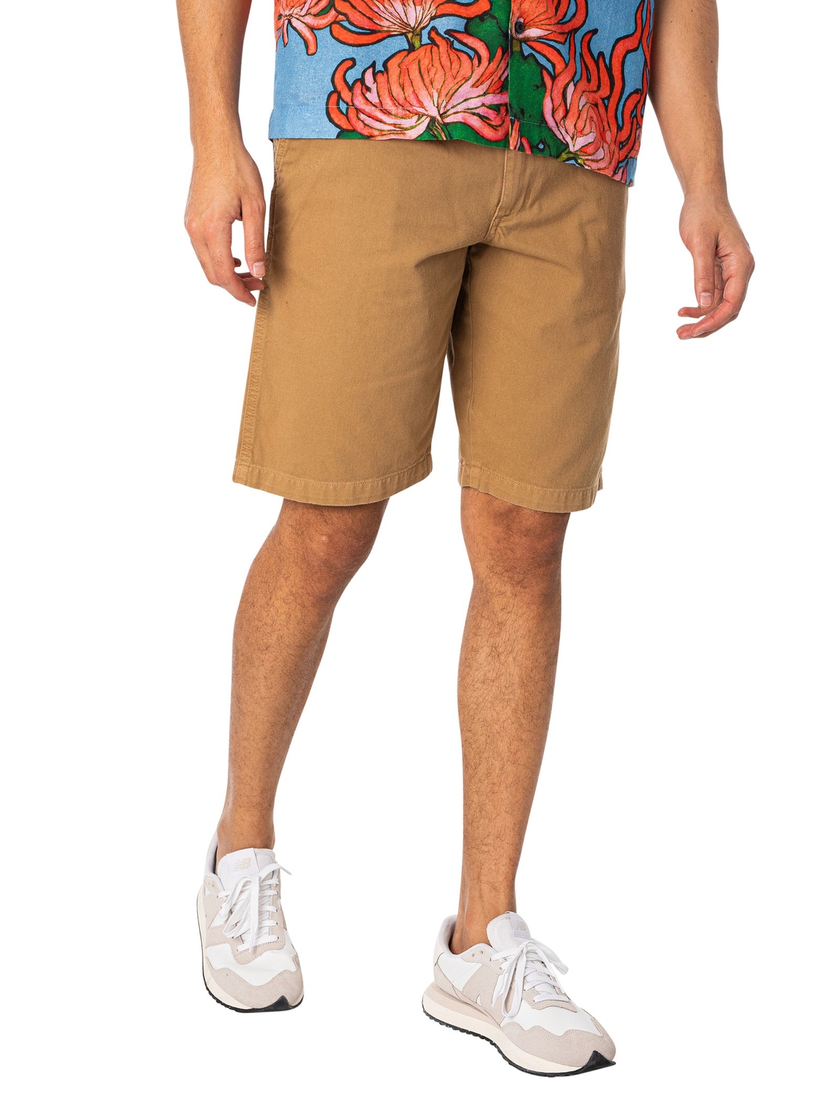 Мужские шорты Edwin Gangis коричневые 4090₽