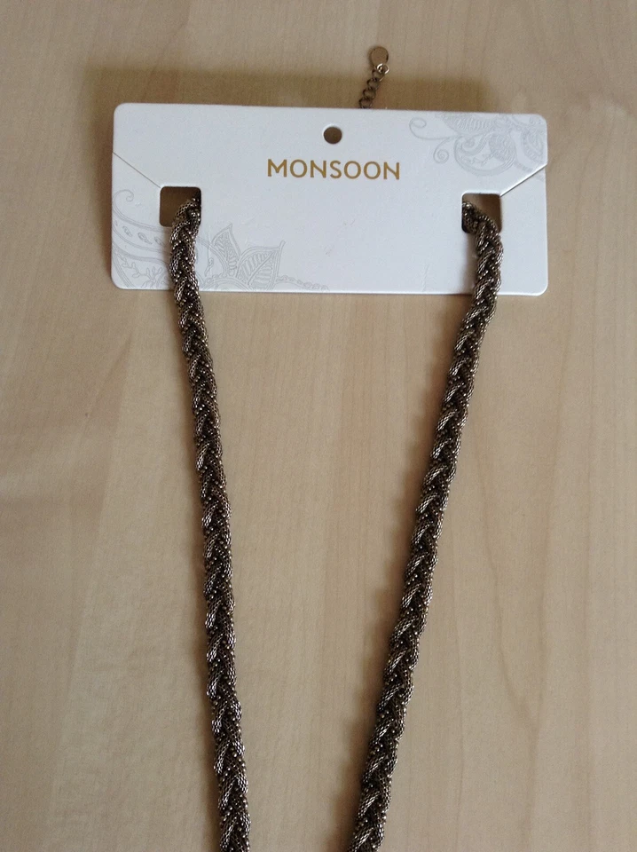 Collar accesorio monzón. Color - oro oscuro. Longitud 75 cms. Nuevo con etiquetas. Foto 4 de 4