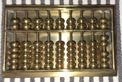 NIB VTG SMITHSONIAN INSTITUTION SOLID BRASS CHINESE ABACUS 3.5'' PAPERWEIGHT
