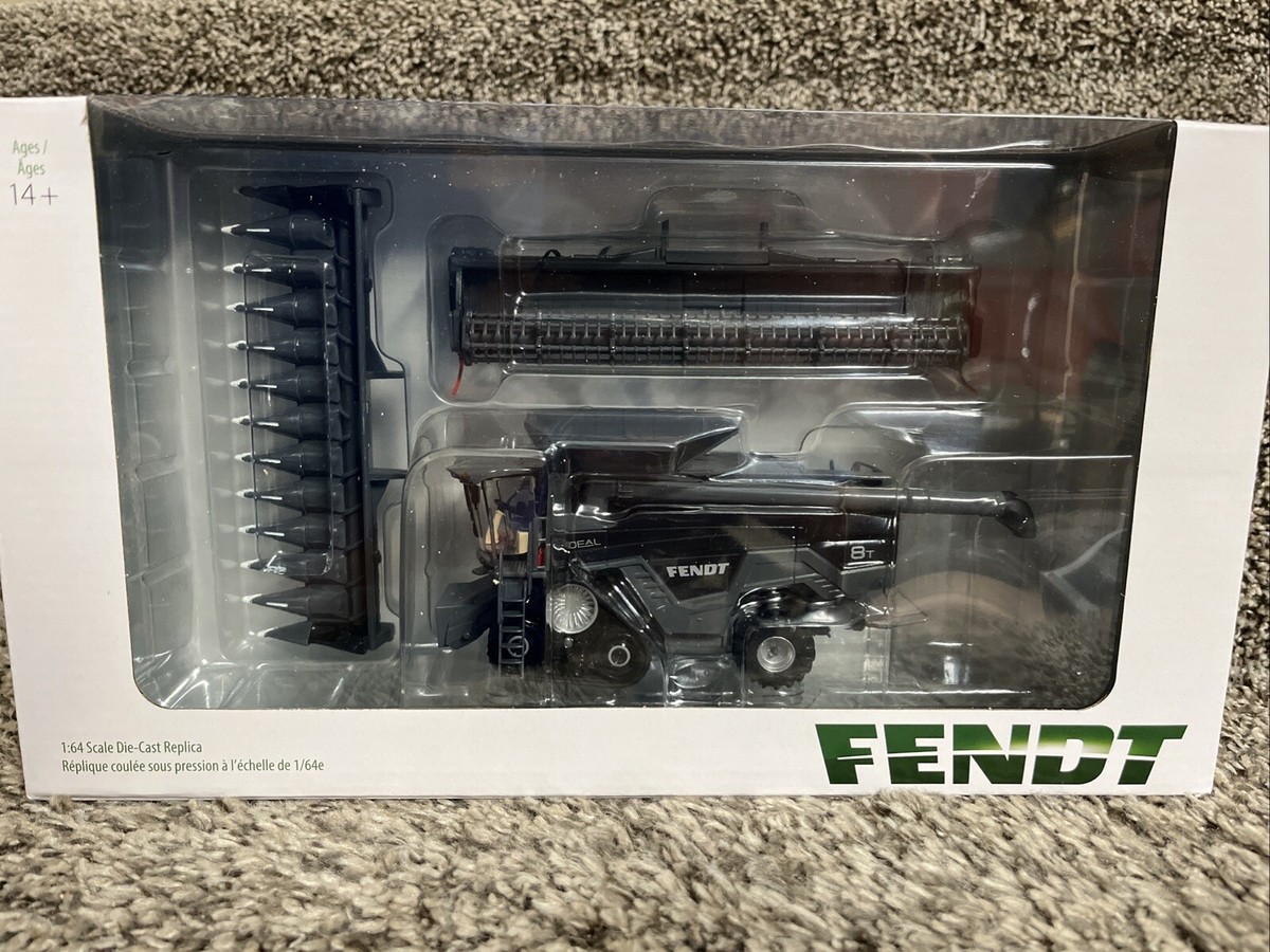 1:64 SpecCast FENDT IDEAL Model Tracked Combine w/CORN GRAIN