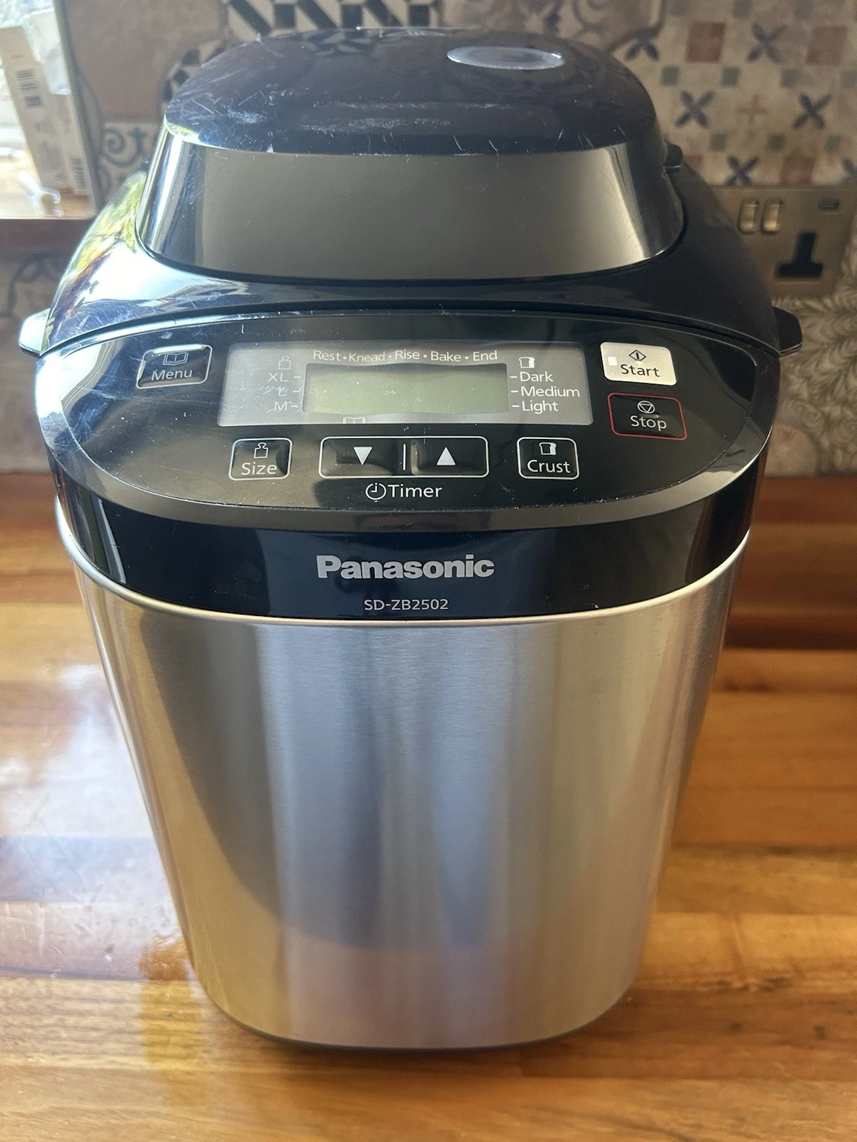 Panasonic SD-ZB2502 Bread Maker + Paddle - Tested & Working
Opens in a new window or tab