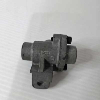 nao.a Genuine Bendix T-243589 Air Brake Check Valve 5019353 1l0209t NOS