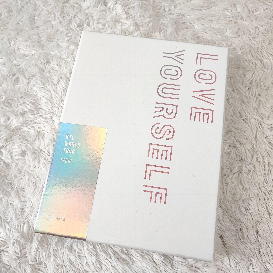 BTS Love Yourself World Tour SEOUL BLU-RAY Full Set Random Photo BOOK Photo  Card