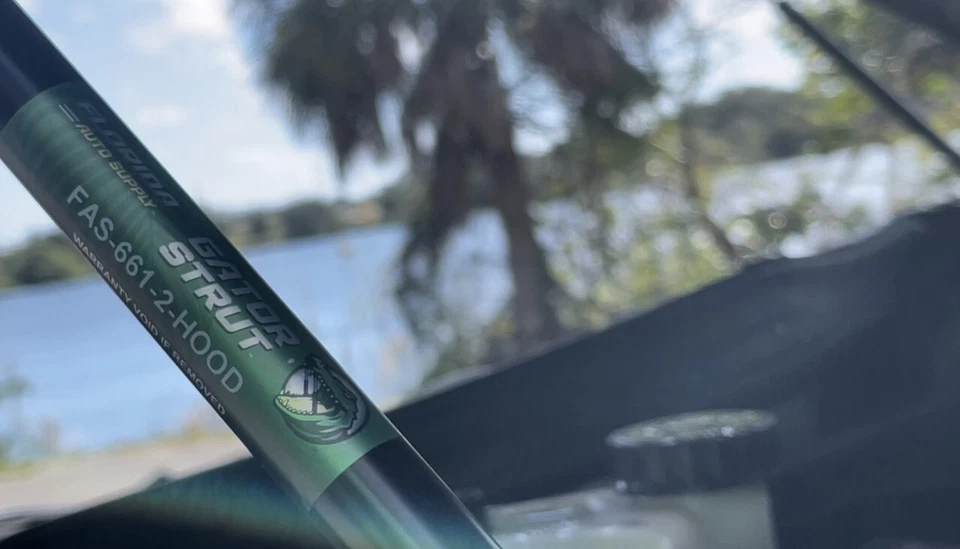 Dois porta-malas com suporte de elevação spoiler FAS-599 para: 2009-2015 Nissan Maxima com spoiler - Imagem 4 de 4