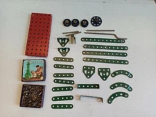 VINTAGE MECCANO GREEN & OTHER PARTS